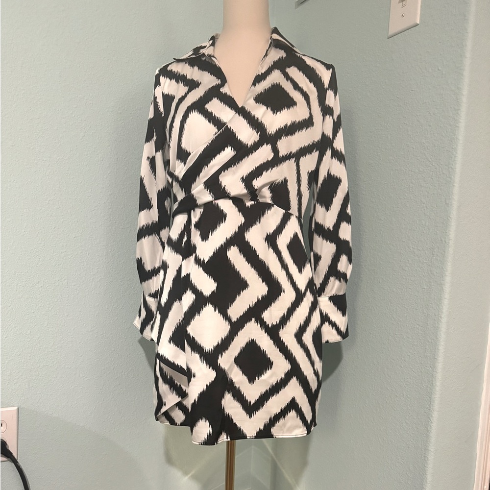 Black and White Dress, petite medium